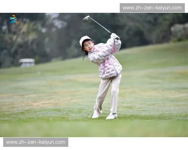 首发高尔夫:绿茵人生从这里启航 首发高尔夫:绿茵人生从这里启航